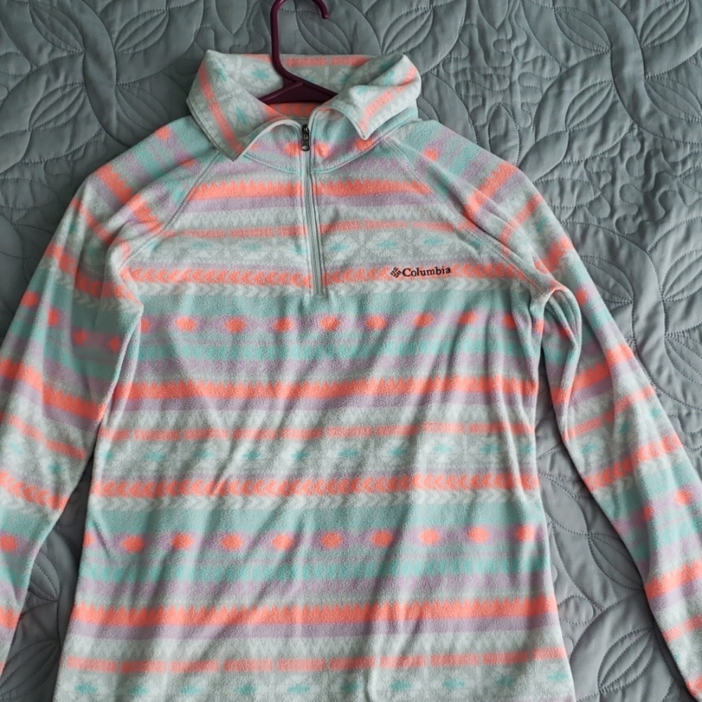 Columbia Sporty Sweater